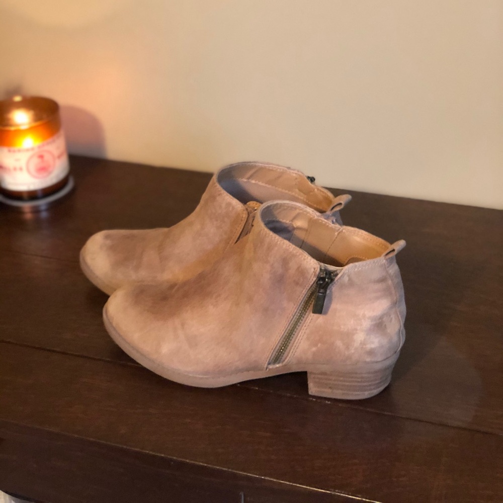 Carlos booties